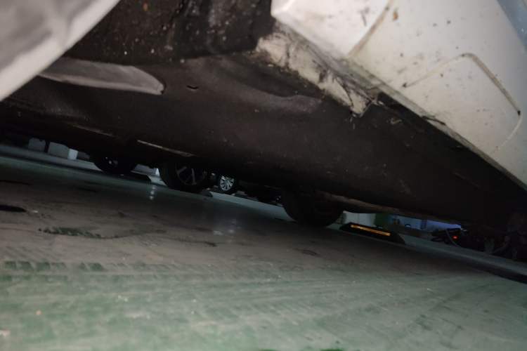 Used Audi Q3 2015 30 TFSI Comfort Model Chassis Front Left