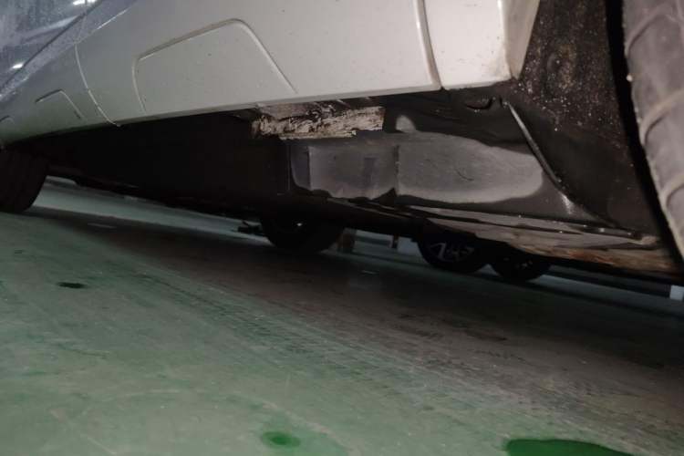 Used Audi Q3 2015 30 TFSI Comfort Model Chassis Rear Left