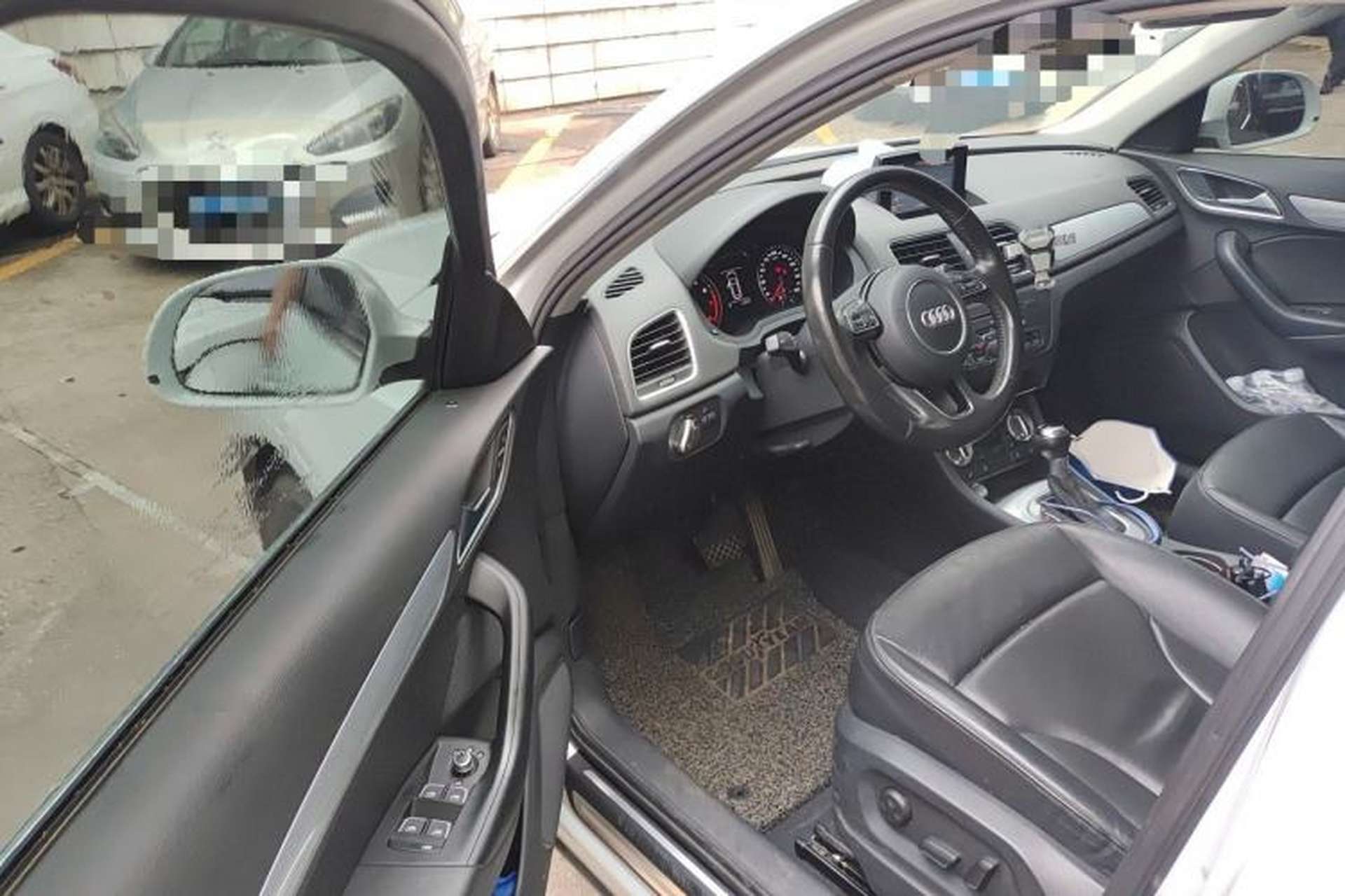 Used Audi Q3 2015 35 TFSI Comfort Model Driver Seat