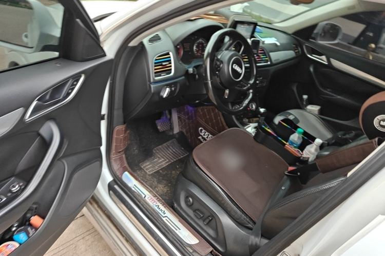 Used Audi Q3 2015 35 TFSI quattro Technology Edition Driver Seat