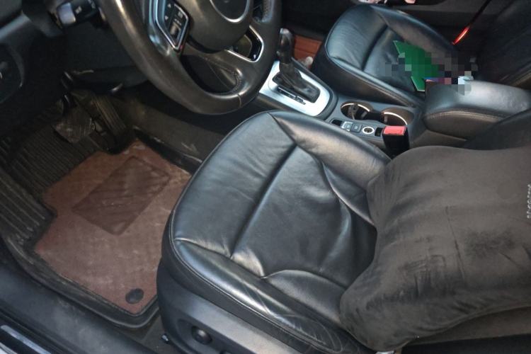 Used Audi Q3 2015 35 TFSI Comfort Model Driver Seat