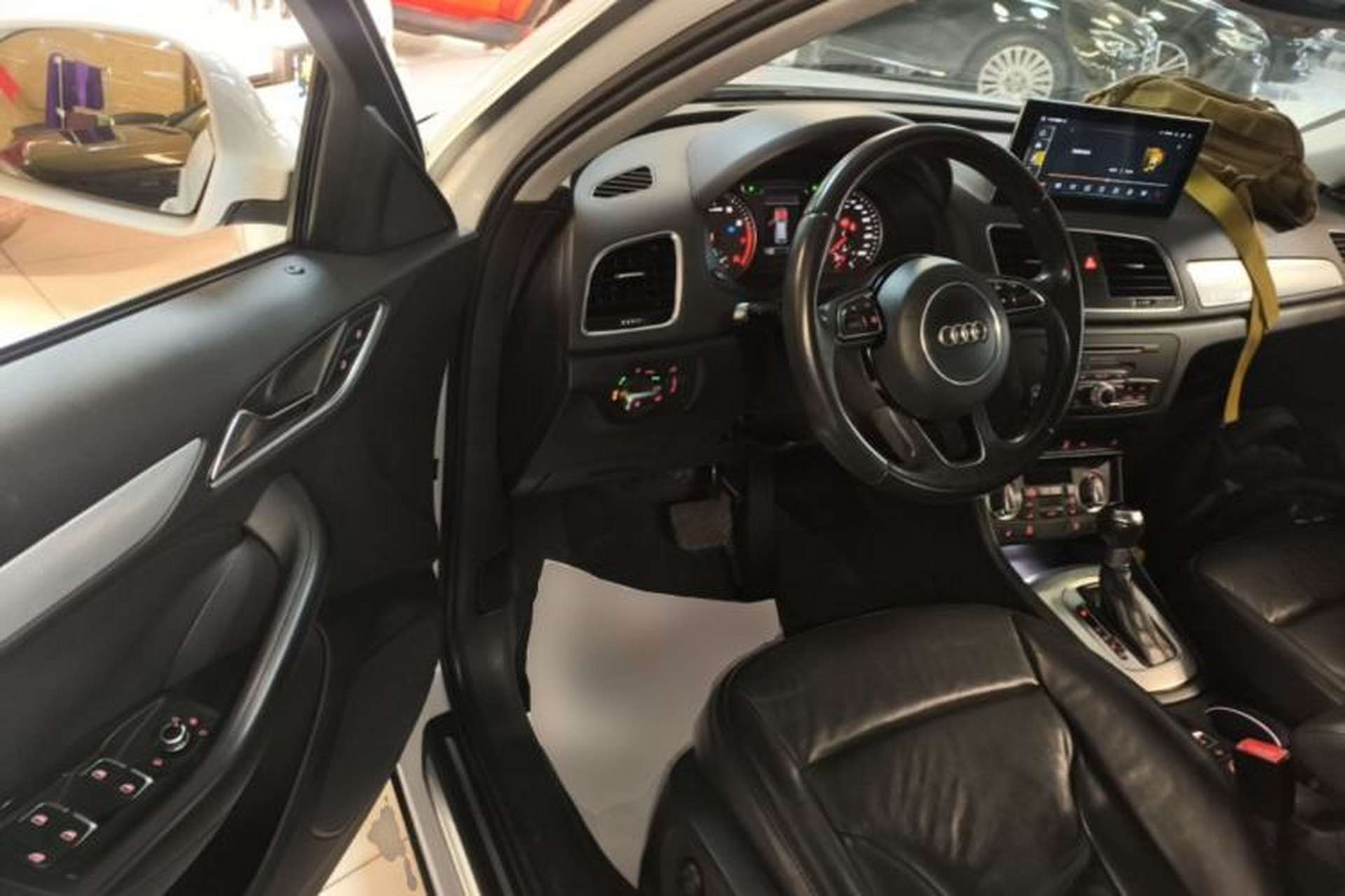 Used Audi Q3 2015 35 TFSI quattro Technology Edition Driver Seat