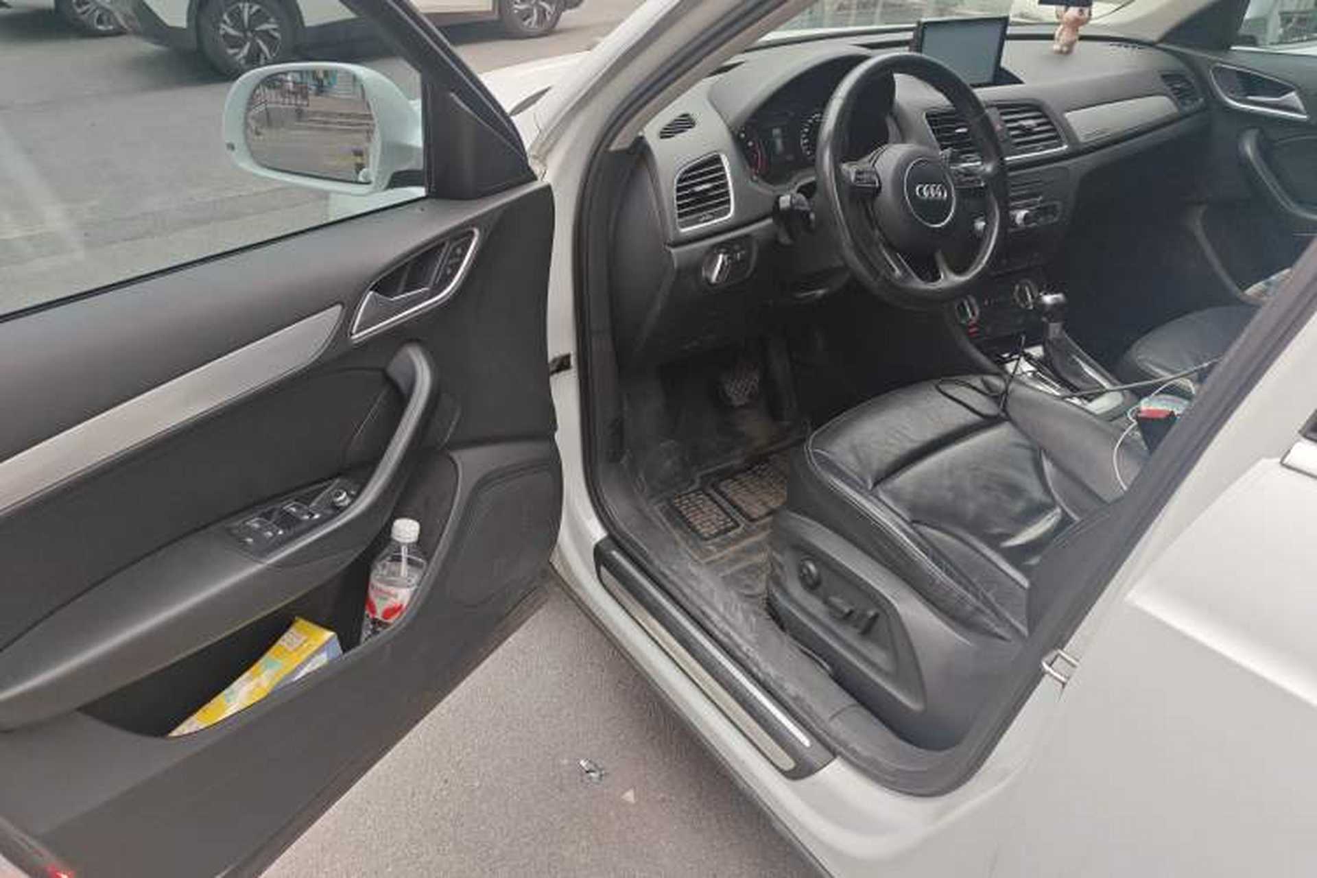 Used Audi Q3 2015 35 TFSI quattro Technology Edition Driver Seat