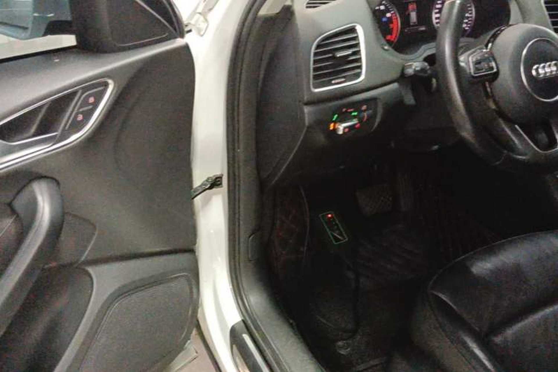 Used Audi Q3 2015 35 TFSI quattro Millionth Anniversary Edition Driver Seat