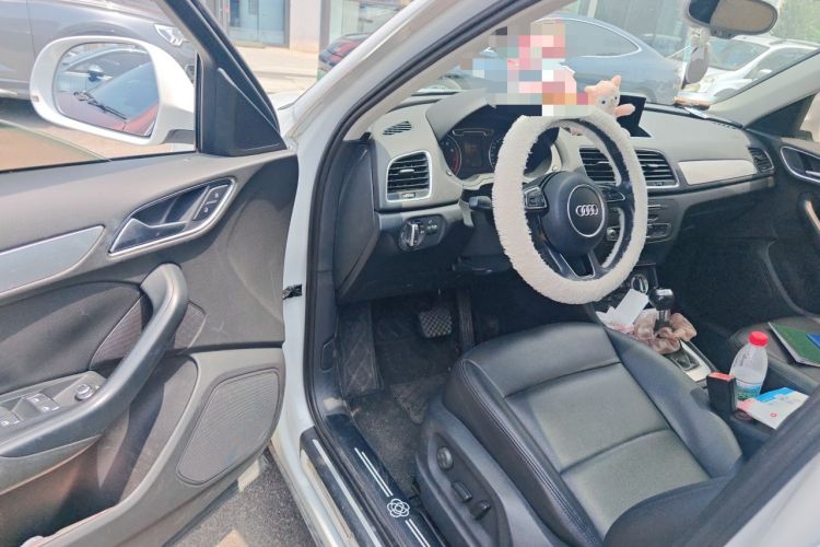 Used Audi Q3 2015 30 TFSI Comfort Model Driver Seat