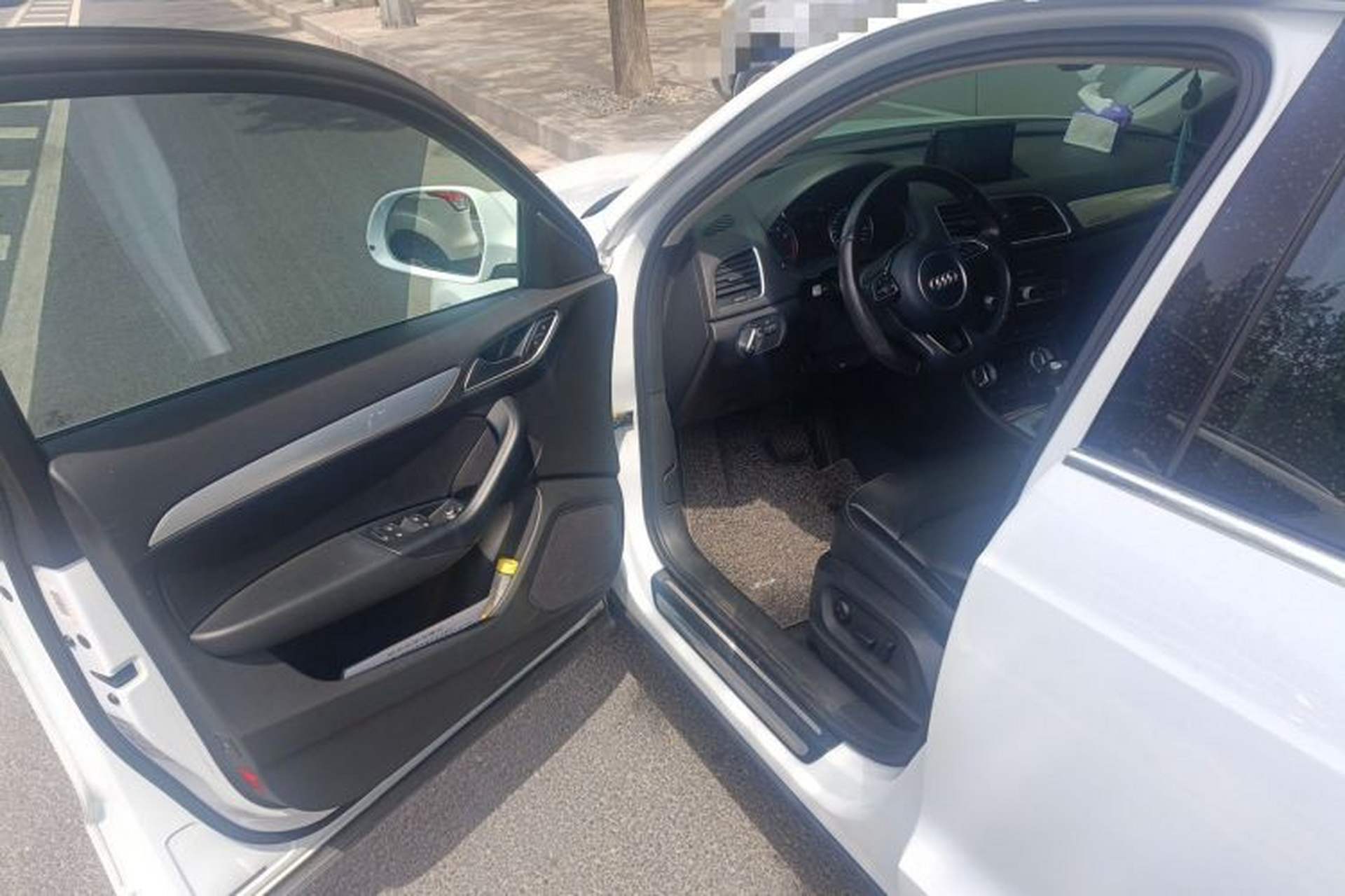 Used Audi Q3 2015 35 TFSI quattro Technology Edition Driver Seat