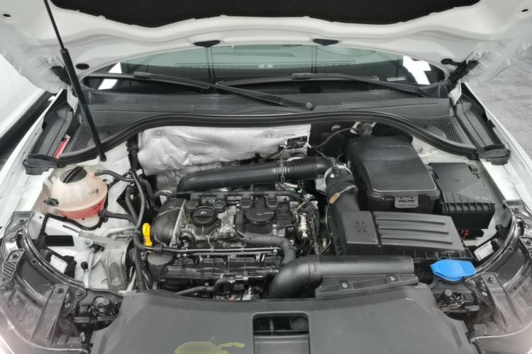 Used Audi Q3 2015 35 TFSI Ambition Edition Engine Bay