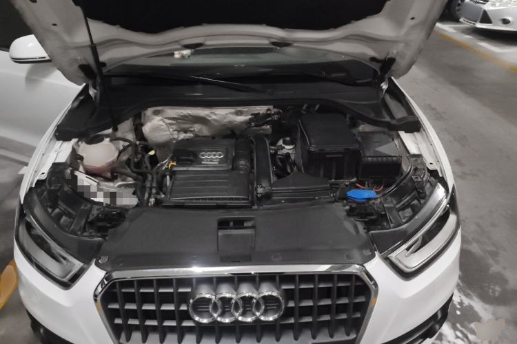 Used Audi Q3 2015 30 TFSI Comfort Model Engine Bay