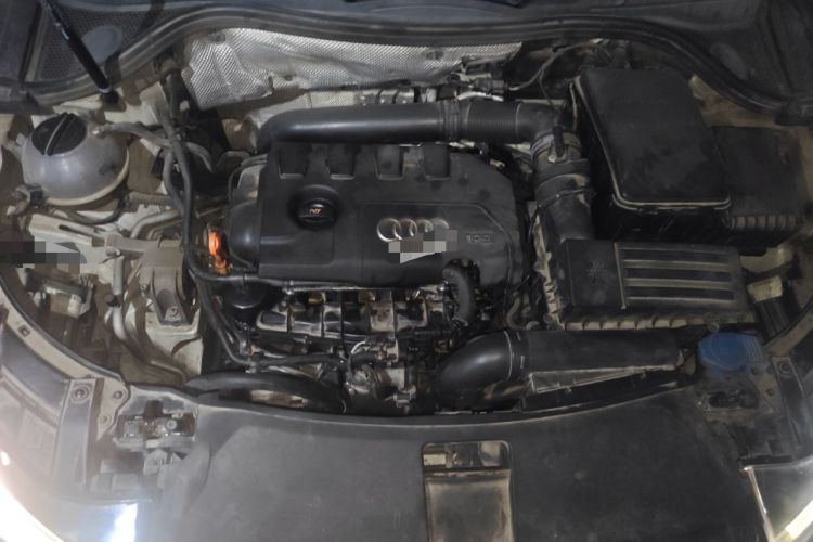 Used Audi Q3 2015 35 TFSI Ambition Edition Engine Bay