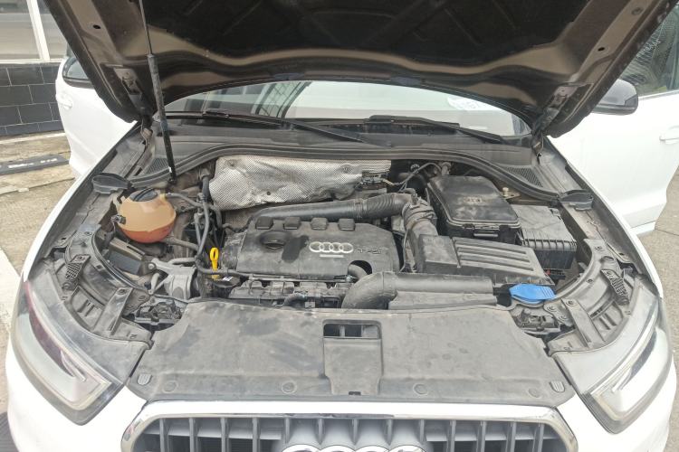 Used Audi Q3 2015 35 TFSI quattro Millionth Anniversary Edition Engine Bay