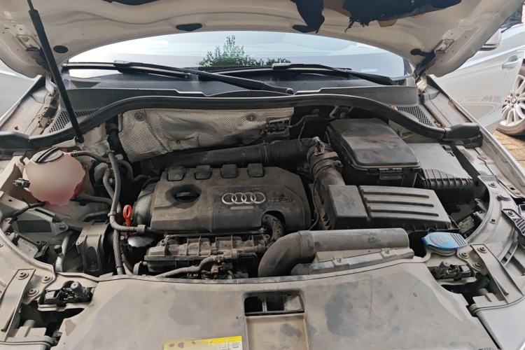 Used Audi Q3 2015 35 TFSI quattro Technology Edition Engine Bay