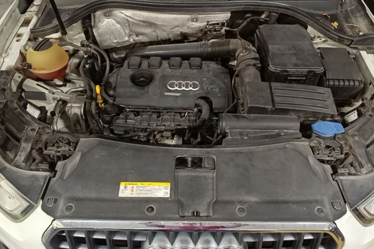 Used Audi Q3 2015 35 TFSI Ambition Edition Engine Bay