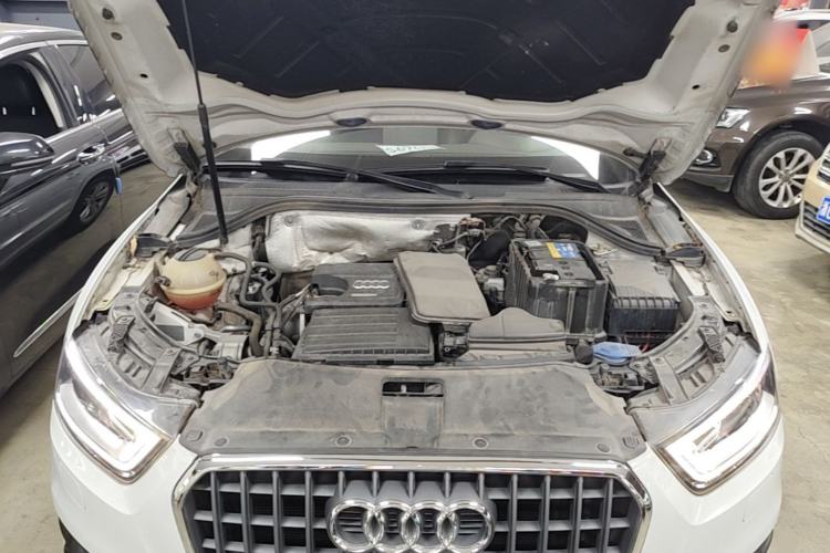 Used Audi Q3 2015 30 TFSI Comfort Model Engine Bay
