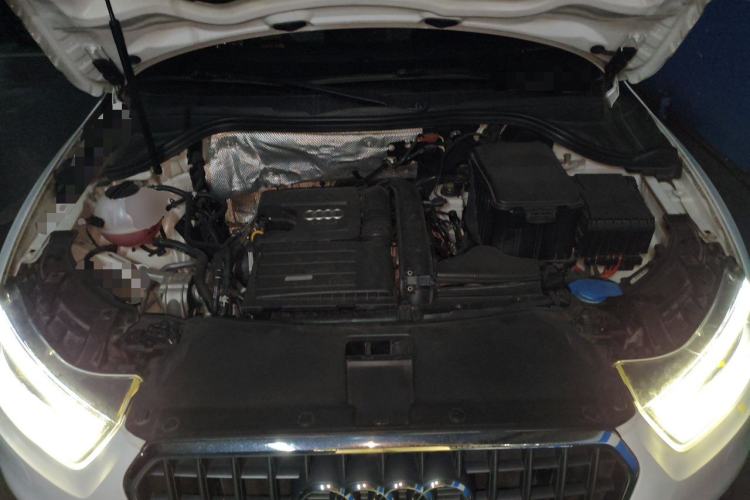 Used Audi Q3 2015 30 TFSI Comfort Model Engine Bay