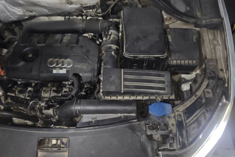 Used Audi Q3 2015 35 TFSI Ambition Edition Engine Bay Left