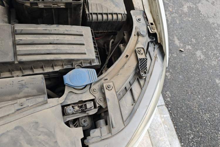 Used Audi Q3 2015 35 TFSI Ambition Edition Engine Bay Left