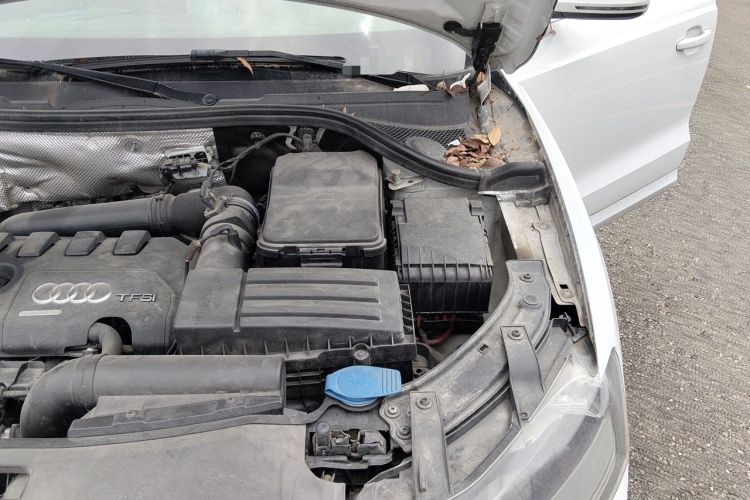 Used Audi Q3 2015 35 TFSI Millionth Anniversary Intelligent Edition Engine Bay Left