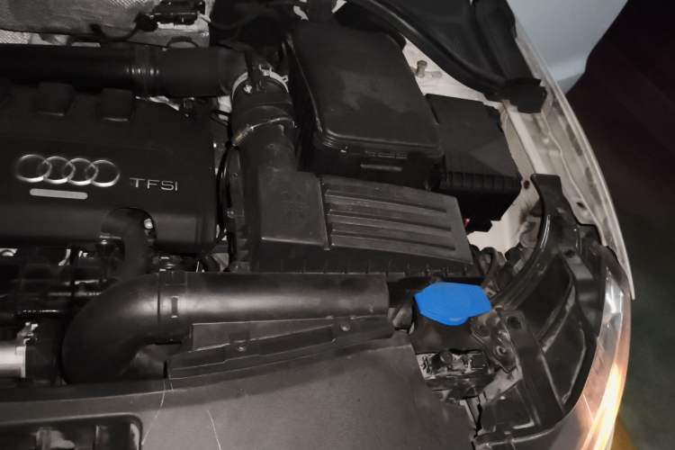 Used Audi Q3 2015 35 TFSI Millionth Anniversary Intelligent Edition Engine Bay Left