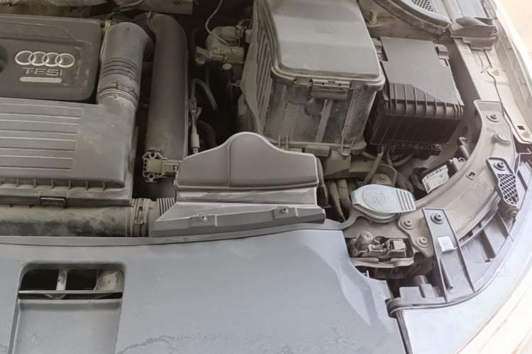 Used Audi Q3 2015 30 TFSI Ambition Edition Engine Bay Left