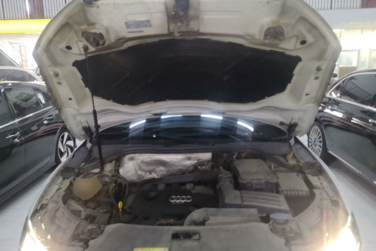 Used Audi Q3 2015 35 TFSI quattro Millionth Anniversary Edition Engine Bay
