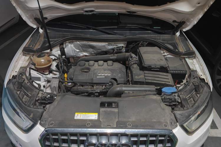 Used Audi Q3 2015 35 TFSI Millionth Anniversary Comfort Model Engine Bay