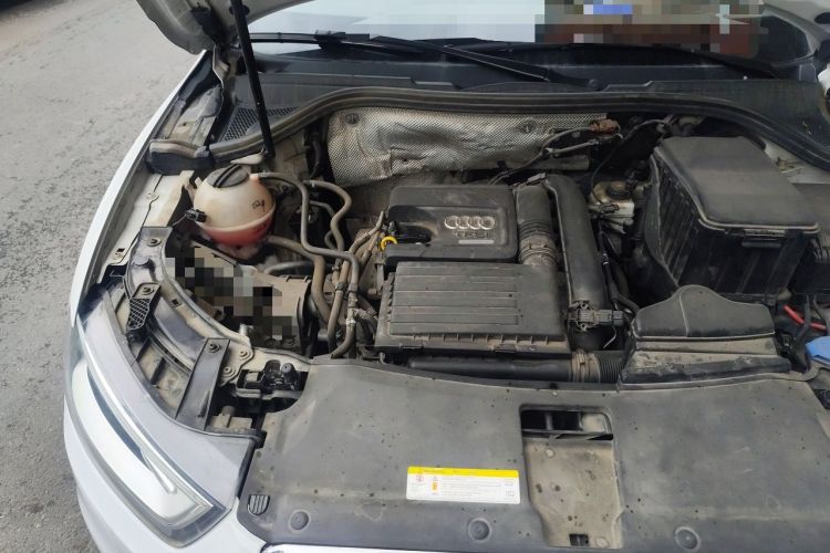 Used Audi Q3 2015 30 TFSI Comfort Model Engine Bay Right