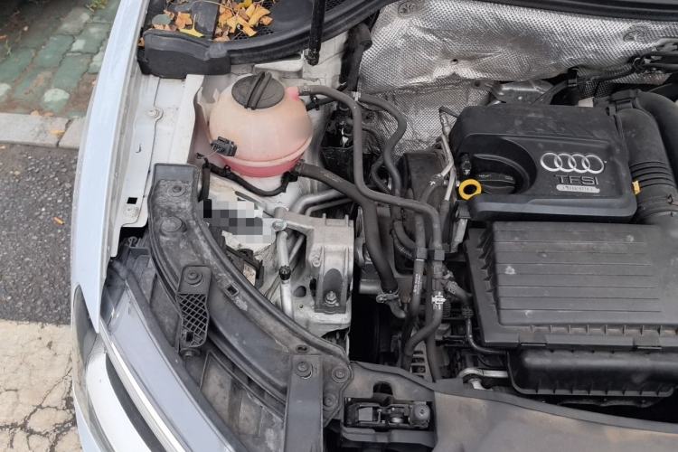 Used Audi Q3 2015 30 TFSI Comfort Model Engine Bay Right