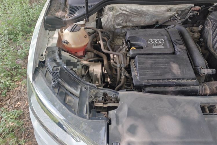 Used Audi Q3 2015 30 TFSI Ambition Edition Engine Bay Right
