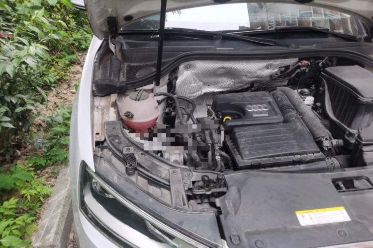 Used Audi Q3 2015 30 TFSI Comfort Model Engine Bay Right