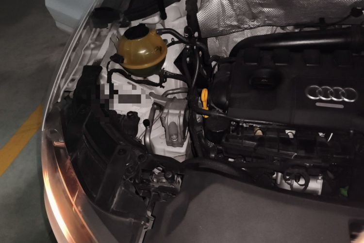 Used Audi Q3 2015 35 TFSI Millionth Anniversary Intelligent Edition Engine Bay Right