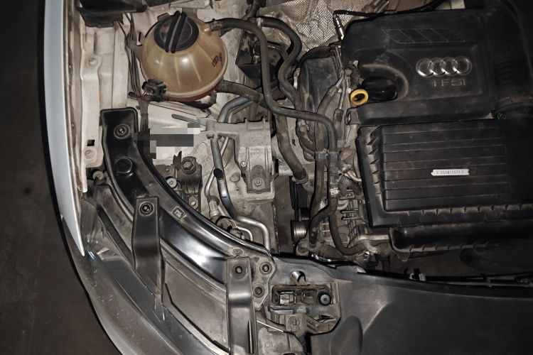 Used Audi Q3 2015 30 TFSI Ambition Edition Engine Bay Right
