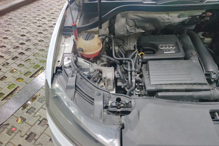 Used Audi Q3 2015 30 TFSI Ambition Edition Engine Bay Right