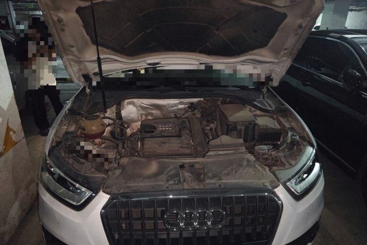 Used Audi Q3 2015 30 TFSI Comfort Model Engine Bay
