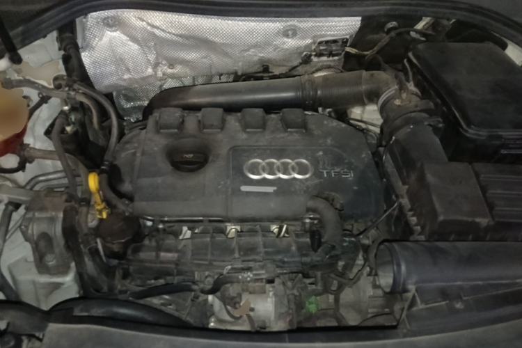 Used Audi Q3 2015 35 TFSI Millionth Anniversary Comfort Model Engine Bay