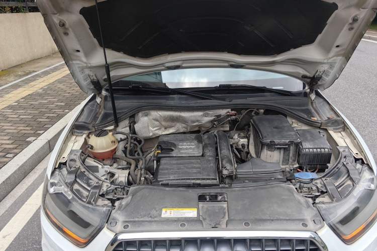 Used Audi Q3 2015 30 TFSI Ambition Edition Engine Bay