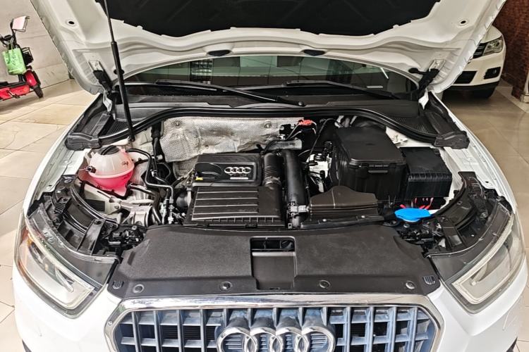 Used Audi Q3 2015 30 TFSI Comfort Model Engine Bay