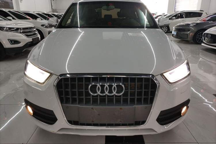 Used Audi Q3 2015 35 TFSI Comfort Model Exterior 1