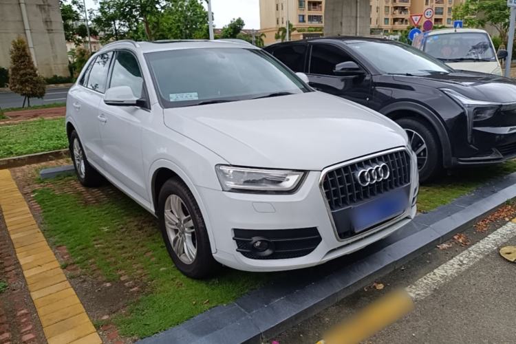 Used Audi Q3 2015 30 TFSI Comfort Model Exterior 1