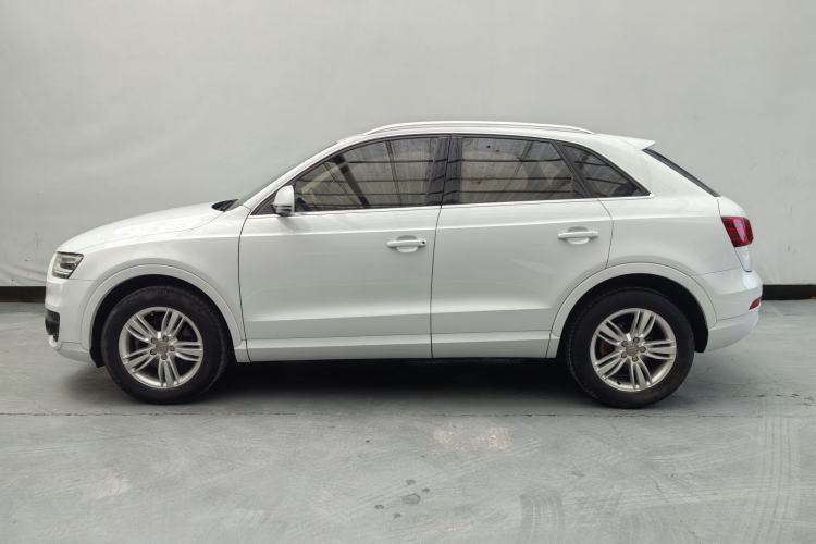 Used Audi Q3 2015 30 TFSI Comfort Model Exterior 12
