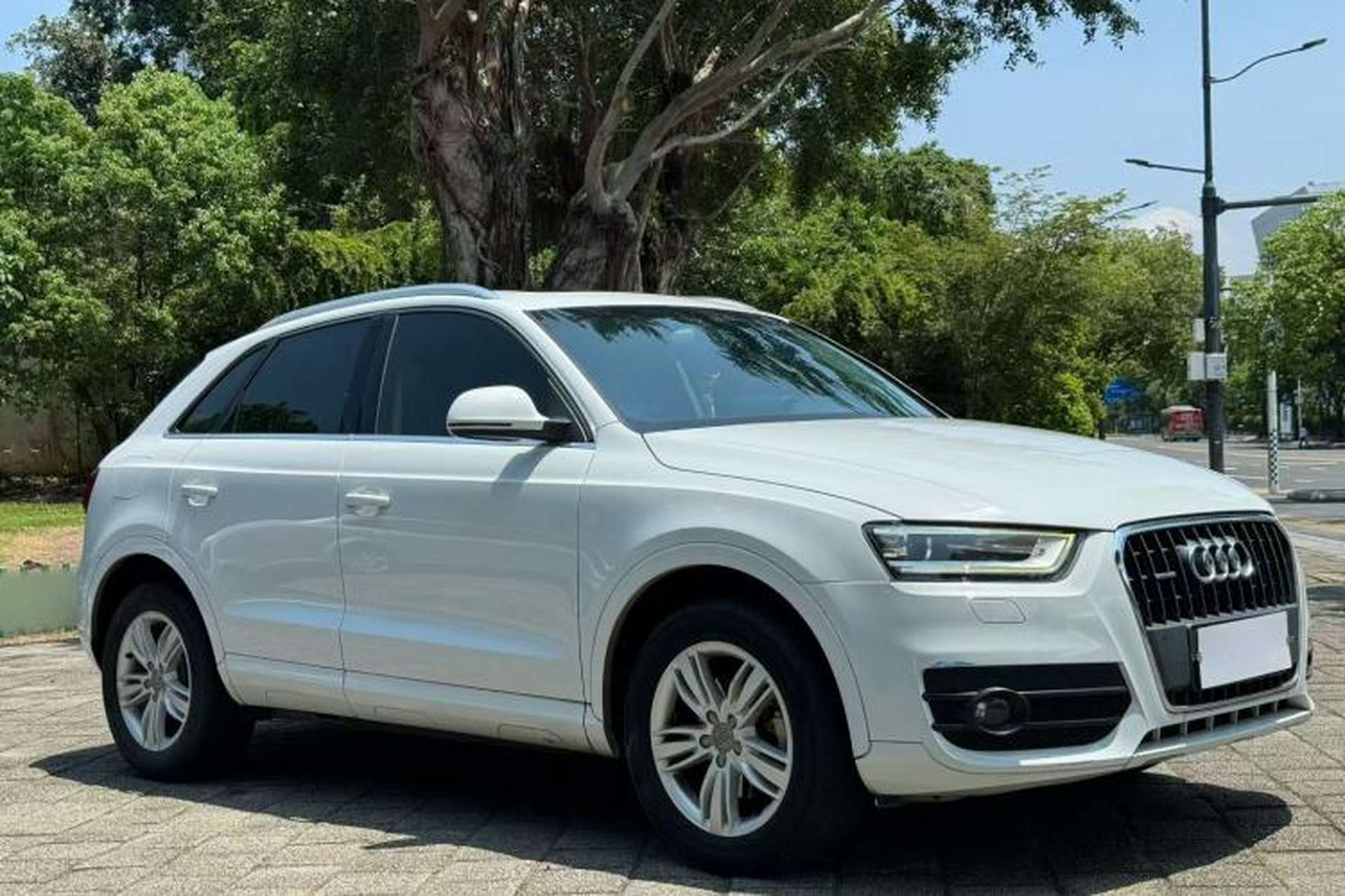 Used Audi Q3 2015 35 TFSI quattro Millionth Anniversary Edition Exterior 2