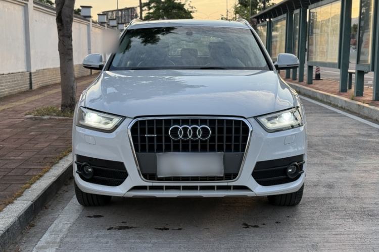 Used Audi Q3 2015 35 TFSI quattro Technology Edition Exterior 3