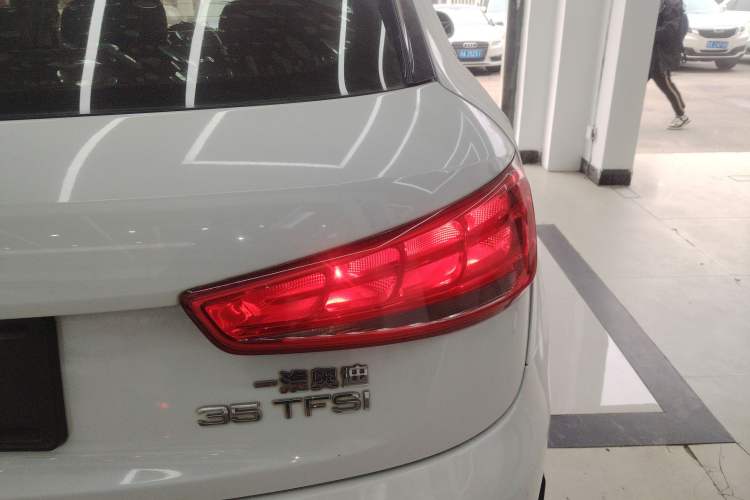 Used Audi Q3 2015 35 TFSI Ambition Edition Exterior 3