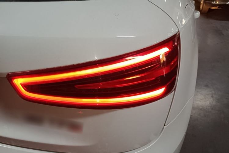 Used Audi Q3 2015 35 TFSI Ambition Edition Exterior 3