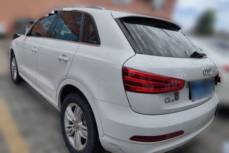 Used Audi Q3 2015 30 TFSI Comfort Model Exterior 3