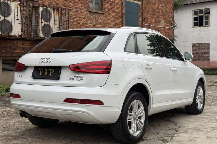 Used Audi Q3 2015 35 TFSI quattro Millionth Anniversary Edition Exterior 4