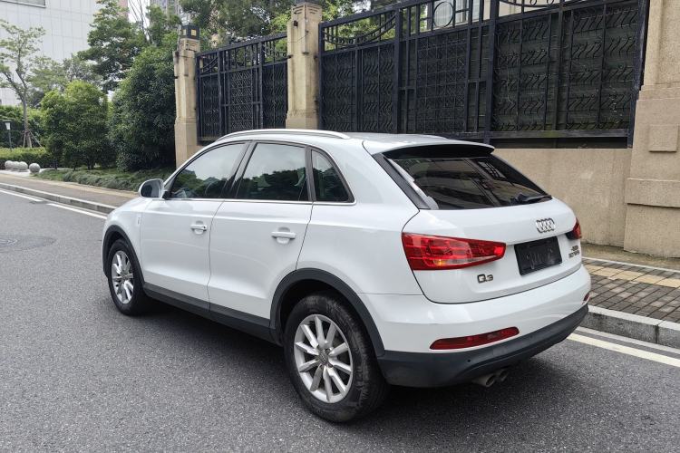 Used Audi Q3 2015 30 TFSI Ambition Edition Exterior 4