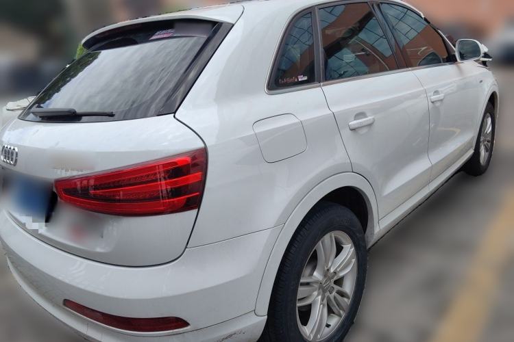Used Audi Q3 2015 30 TFSI Comfort Model Exterior 5