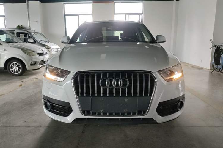 Used Audi Q3 2015 30 TFSI Ambition Edition Front