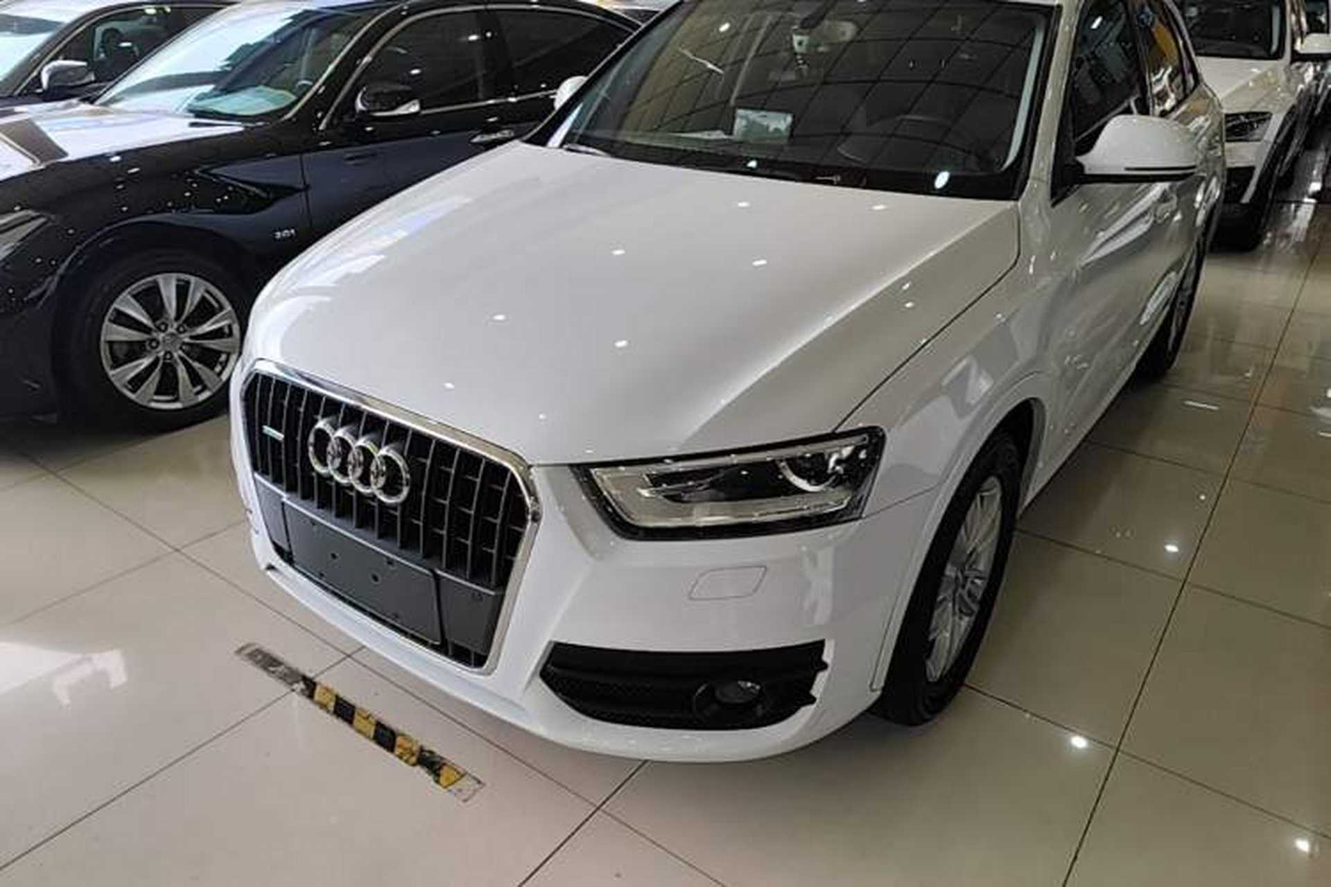Used Audi Q3 2015 35 TFSI quattro Technology Edition Front Left 45 Deg