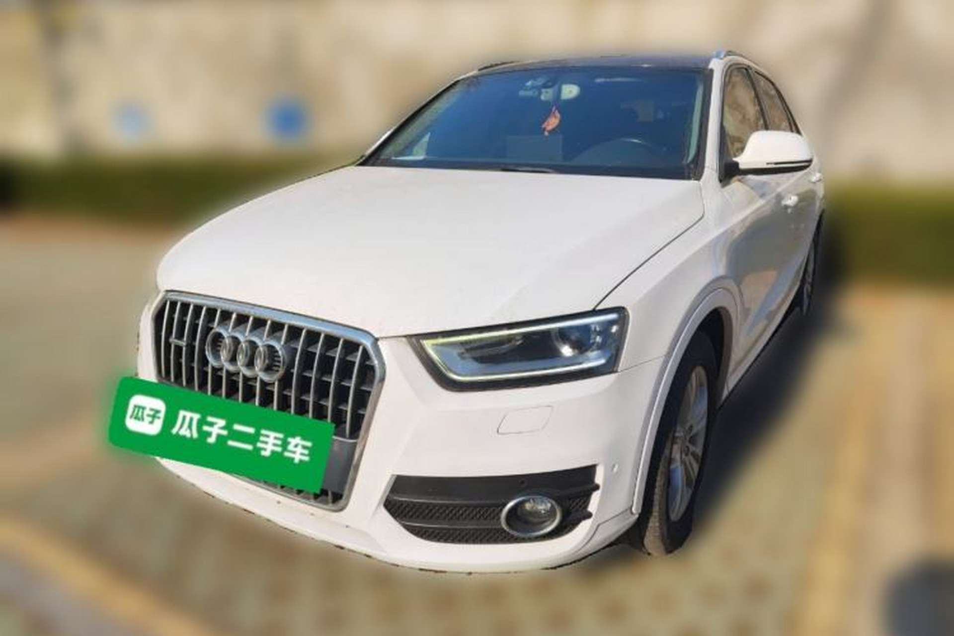 Used Audi Q3 2015 35 TFSI quattro Technology Edition Front Left 45 Deg